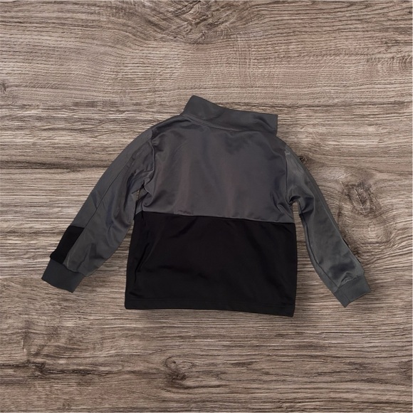 Nike Kids' Gray and Black Tracksuit with Neon Accents - Picture 3 of 6